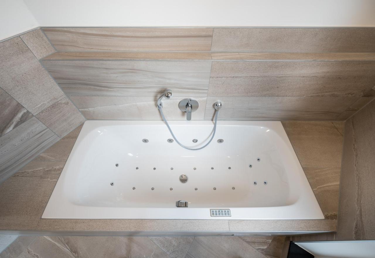 Rs-Hotel - Smart & Modern Hotel Apartments Brühl Εξωτερικό φωτογραφία