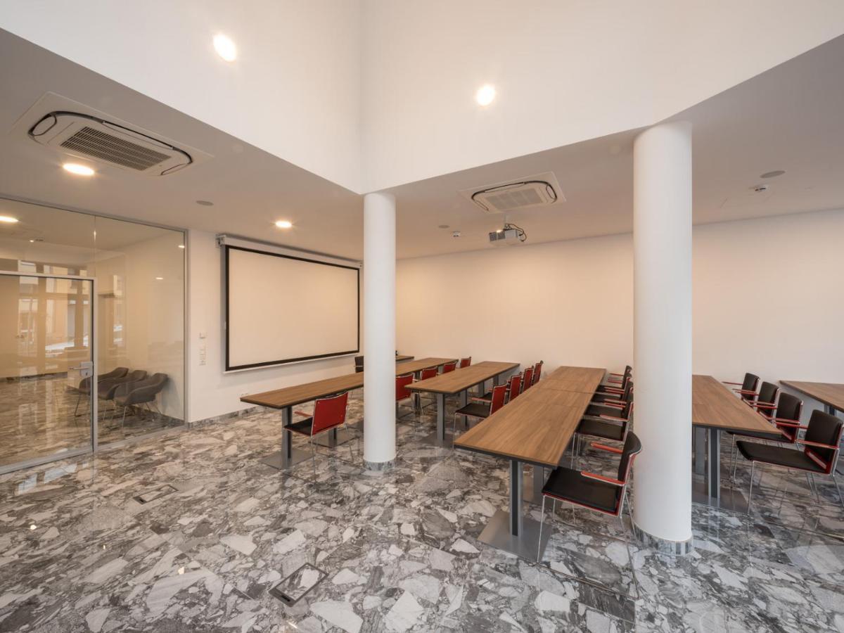 Rs-Hotel - Smart & Modern Hotel Apartments Brühl Εξωτερικό φωτογραφία